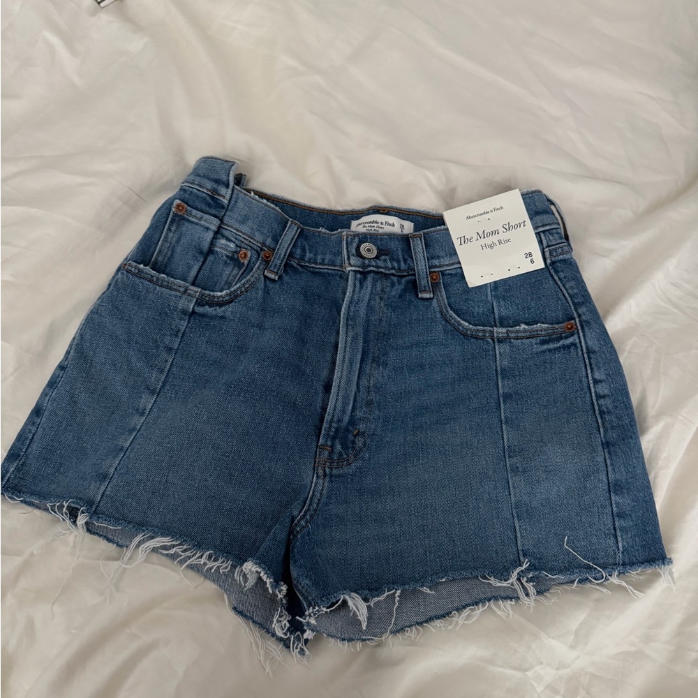Abercrombie & Fitch Mid Wash High-Rise Mom Denim Shorts - Blue